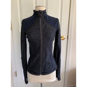 Lululemon size 4 full zip jacket navy blue
